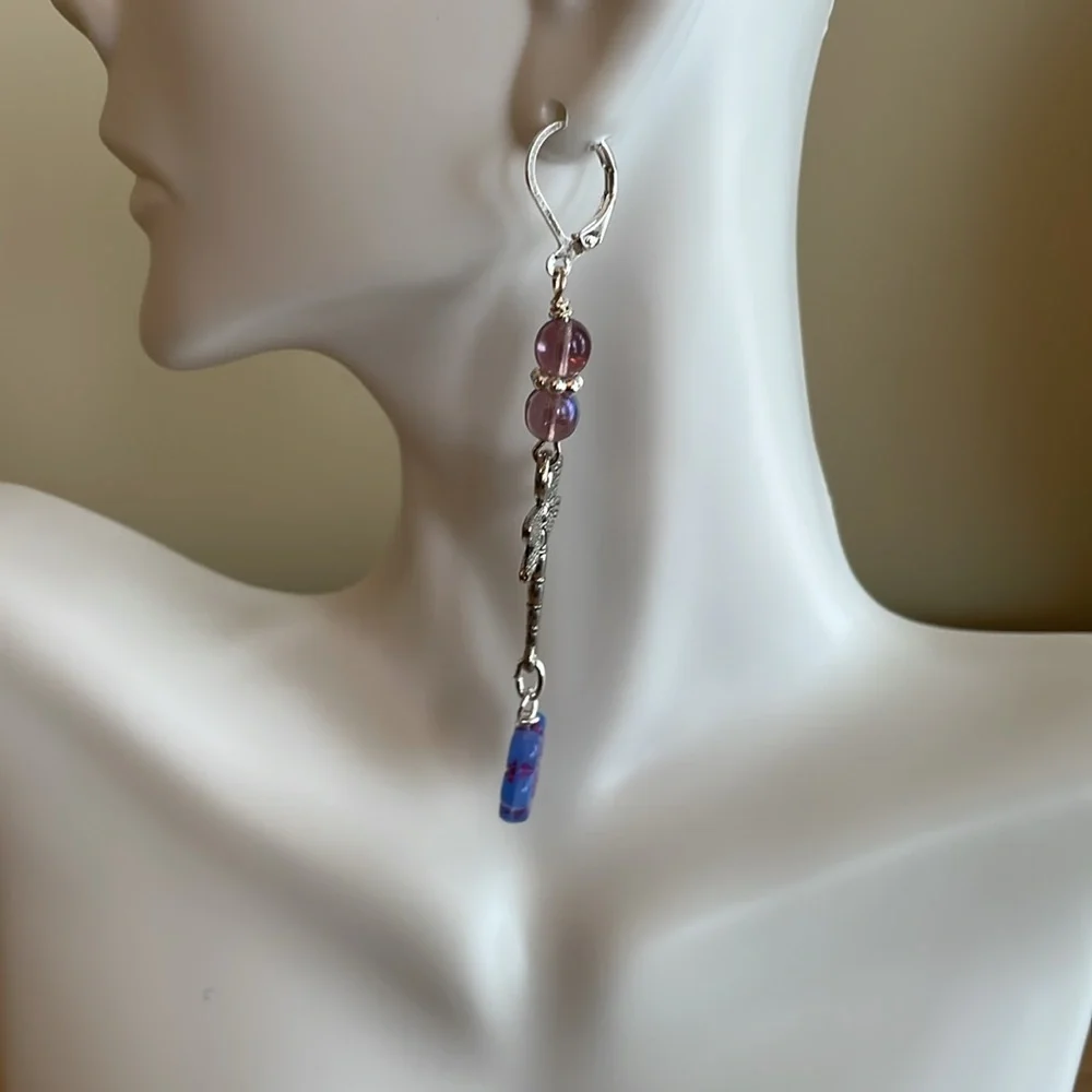 HAND CRAFTED PIERCED EARRINGS DRAGONFLIES FLOWERS PURPLE SILVER Sardine Fish - Picture 4 of 12
